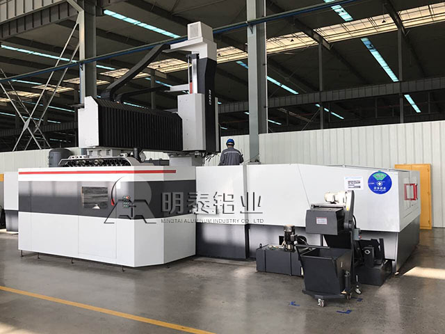 鄭州交通新材料設(shè)備先進(jìn)，拿下7956萬元合同單